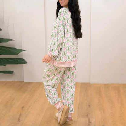 🎀🎄Празнично Настроение: Уютен Комплект за Коледа | Идеален за Отдих у Дома